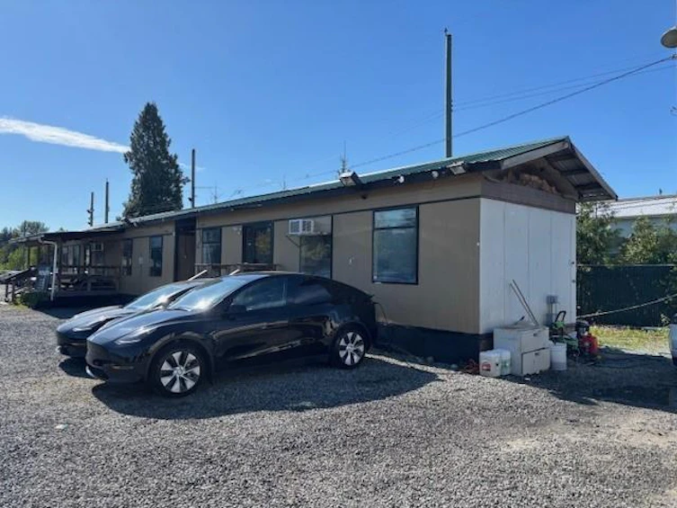 23904 Fraser Highway, Langley, BC, V2Z 2K8 - 6