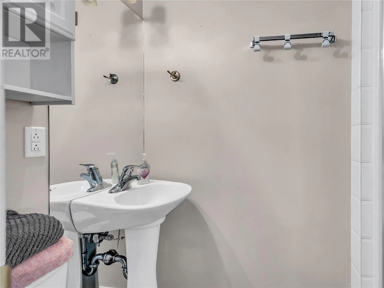 2370 Thacker Drive, West Kelowna, BC, V1Z 1V8 - 53
