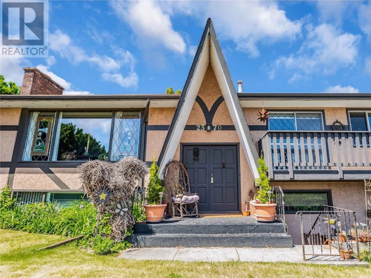2370 Thacker Drive, West Kelowna, BC, V1Z 1V8 - 3