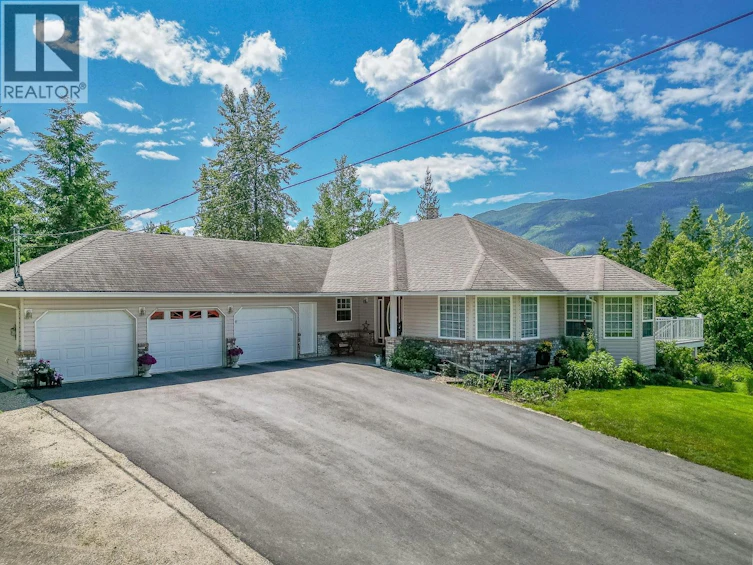 4340 Sederberg Road, Malakwa, BC, V0E 2J0