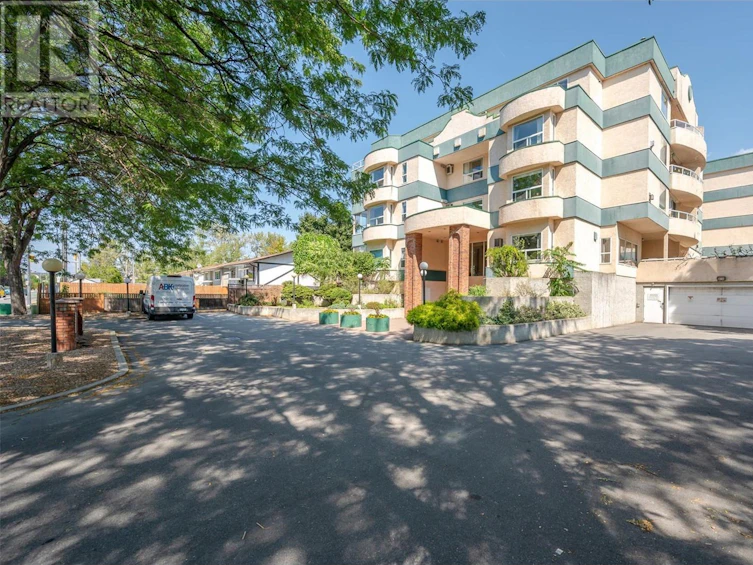 408-1750 Atkinson Street, Penticton, BC, V2A 7M6 - 36