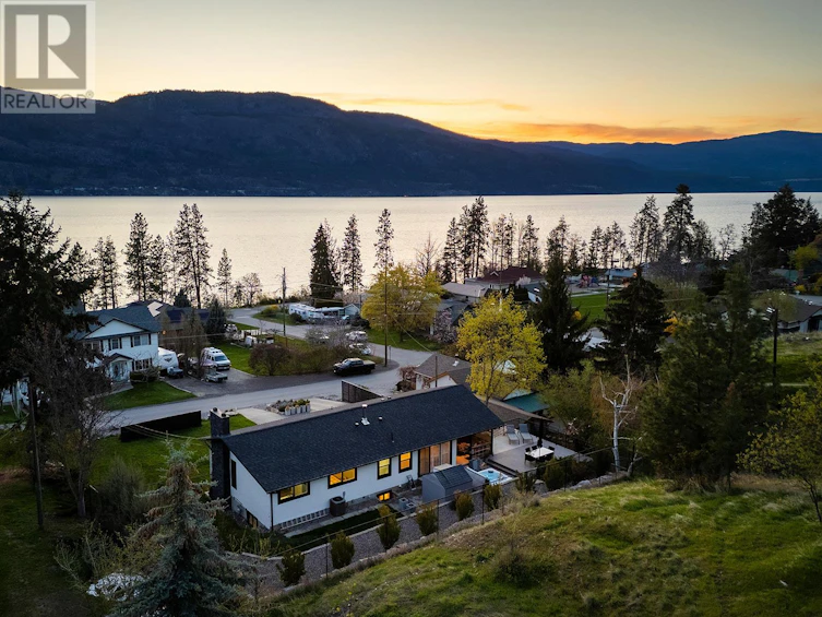11175 Maddock Avenue, Lake Country, BC, V4V 2J7
