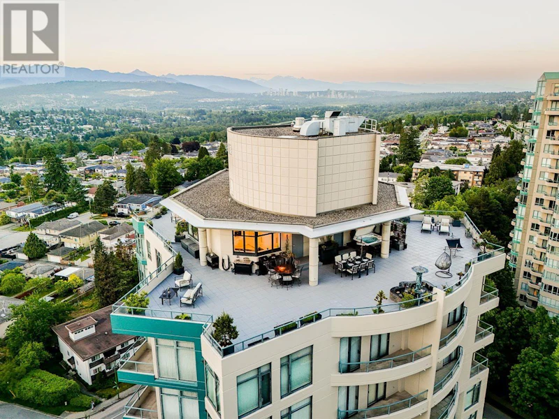 1901 - 4567 Hazel Street, Burnaby BC V5H 4V4