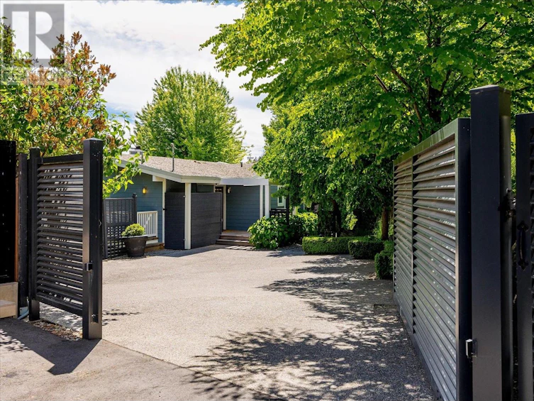661 South Westside Road, West Kelowna, BC, V7Y 1A1 - 24