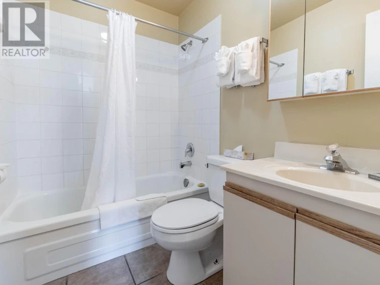 220-5815 Oleander Drive, Osoyoos, BC, V0H 1V1 - 5