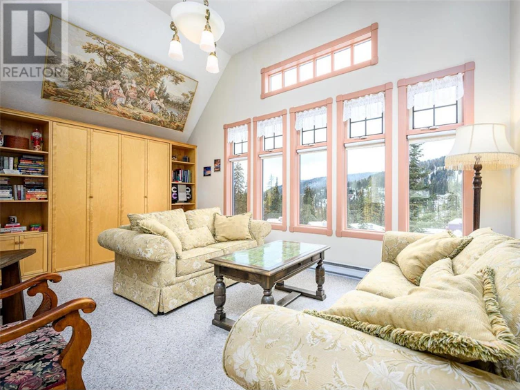 205 Monashee Road, Armstrong, BC, V1B 0S5 - 13