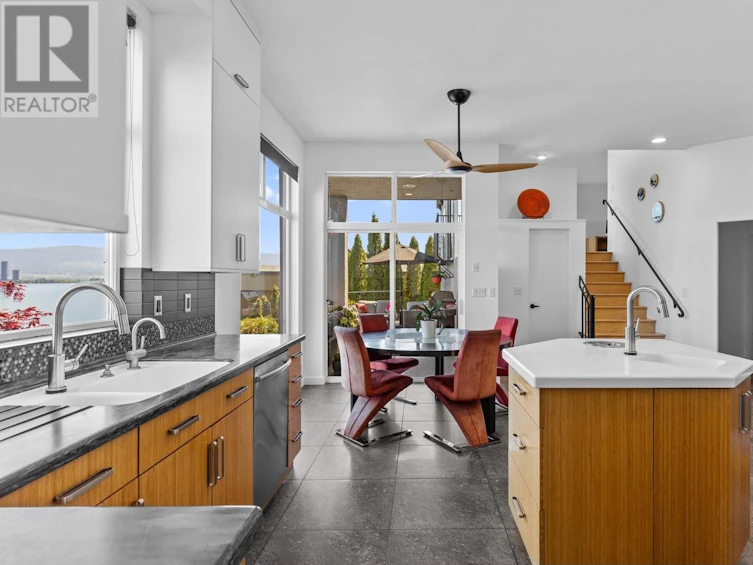 7-901 S Westside Road, West Kelowna, BC, V1Z 3W9 - 12