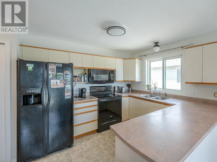 3459 Rosedale Court, West Kelowna, BC, V4T 2R6 - 13