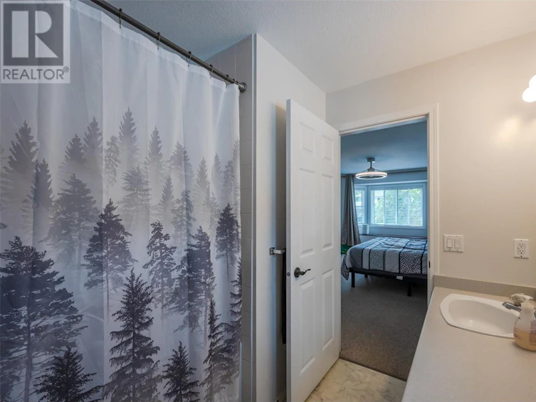 3459 Rosedale Court, West Kelowna, BC, V4T 2R6 - 27
