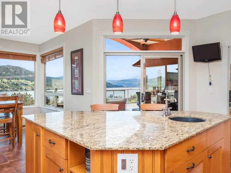 7551 Tronson Road, Vernon, BC, V1H 1C4 - 22