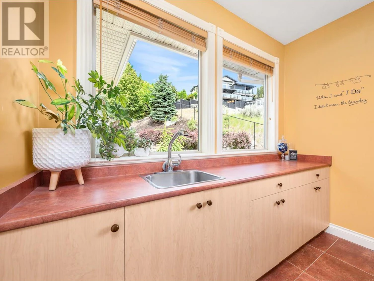 7551 Tronson Road, Vernon, BC, V1H 1C4 - 32