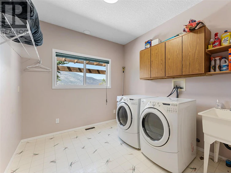 2500 Dubbin Road, Kelowna, BC, V1V 2B8 - 28