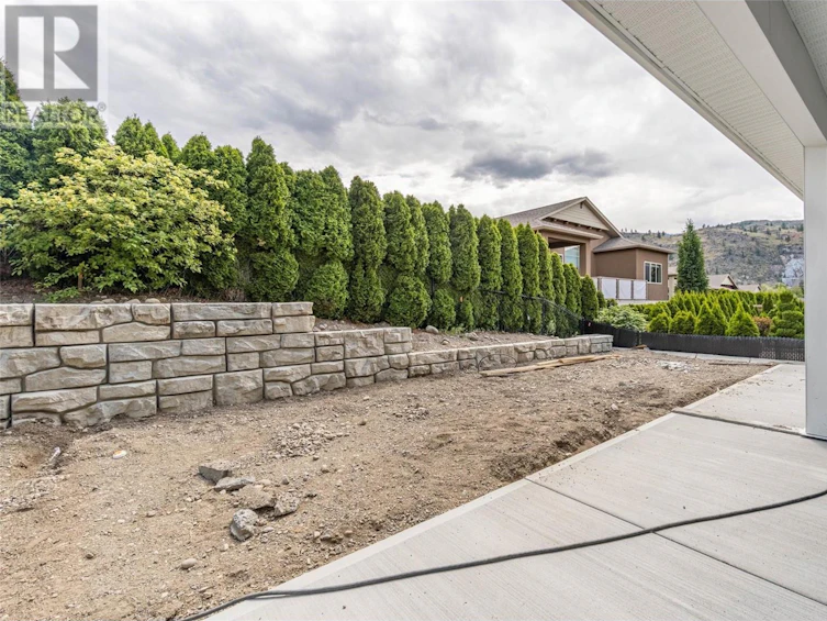 383 Chardonnay Avenue, Oliver, BC, V0H 1T4 - 18