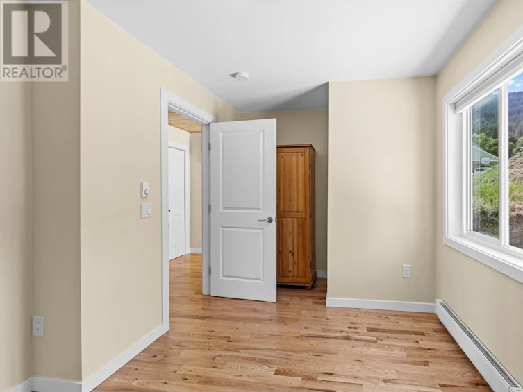 9384 Hodges Road, West Kelowna, BC, V1H 2C4 - 40