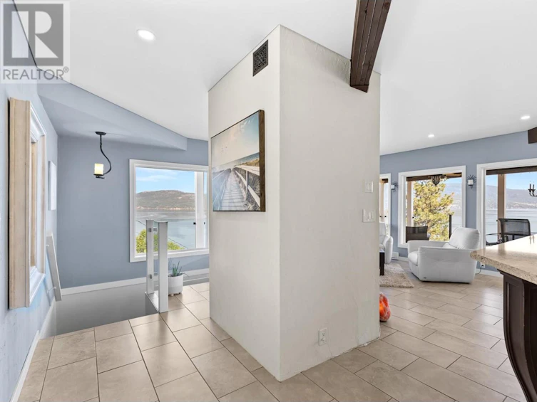 9384 Hodges Road, West Kelowna, BC, V1H 2C4 - 8