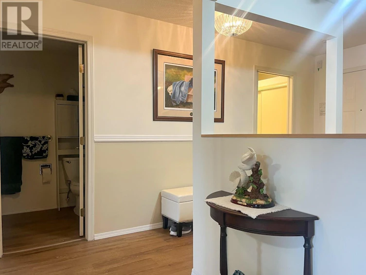 214-1329 Klo Road, Kelowna, BC, V1W 3N9 - 3
