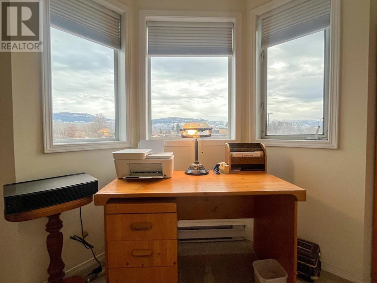 214-1329 Klo Road, Kelowna, BC, V1W 3N9 - 14