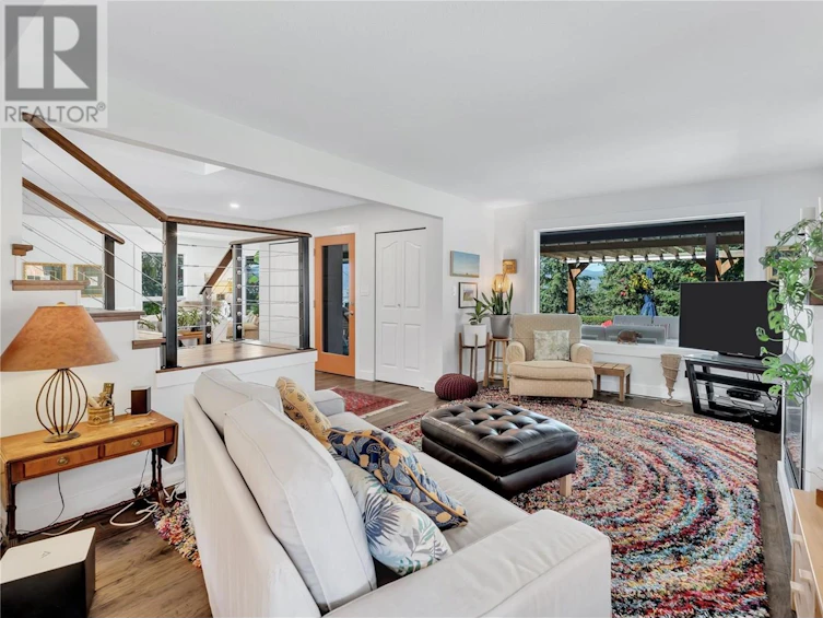3199 Juniper Drive, Naramata, BC, V0H 1N1 - 11