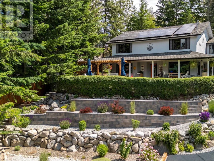 3199 Juniper Drive, Naramata, BC, V0H 1N1