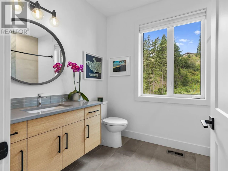 22-830 Westview Way, West Kelowna, BC, V1Z 0A5 - 36
