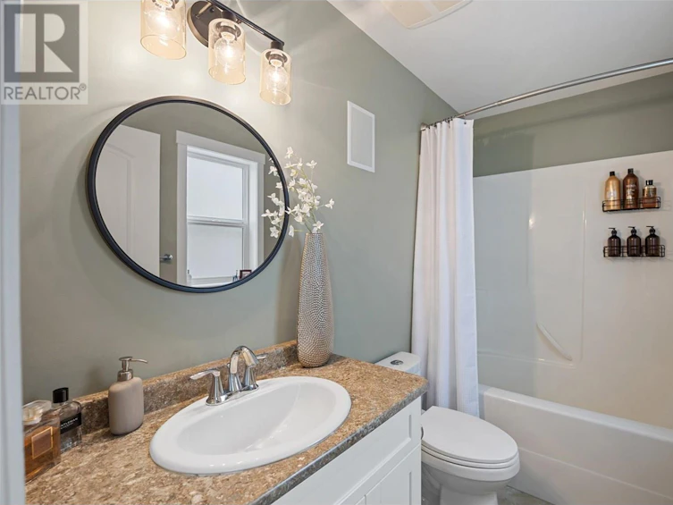 2048 Highland Place, Kamloops, BC, V2E 0A8 - 20