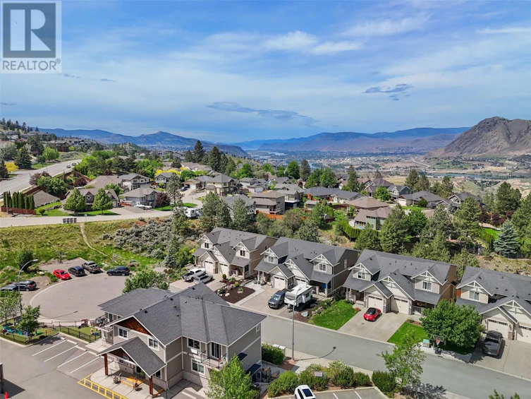 2048 Highland Place, Kamloops, BC, V2E 0A8 - 51