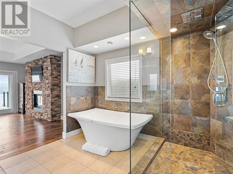 2821 Lakeview Road, West Kelowna, BC, V1Z 1Y5 - 28