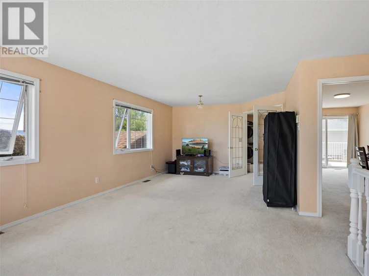 587 Monarch Drive, Kamloops, BC, V2E 2L9 - 10