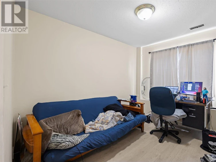 587 Monarch Drive, Kamloops, BC, V2E 2L9 - 39