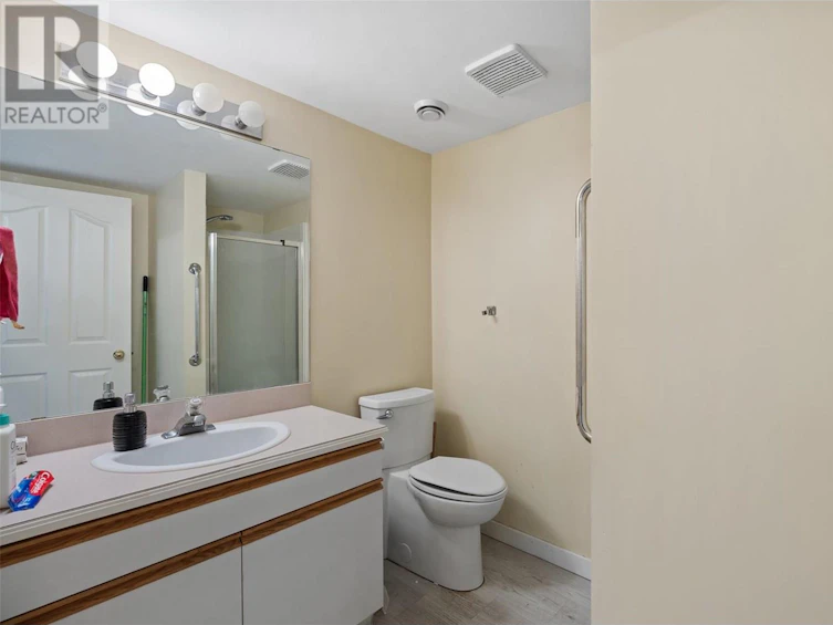 587 Monarch Drive, Kamloops, BC, V2E 2L9 - 40