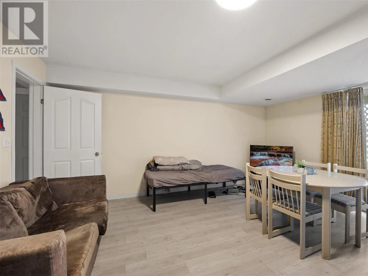 587 Monarch Drive, Kamloops, BC, V2E 2L9 - 33