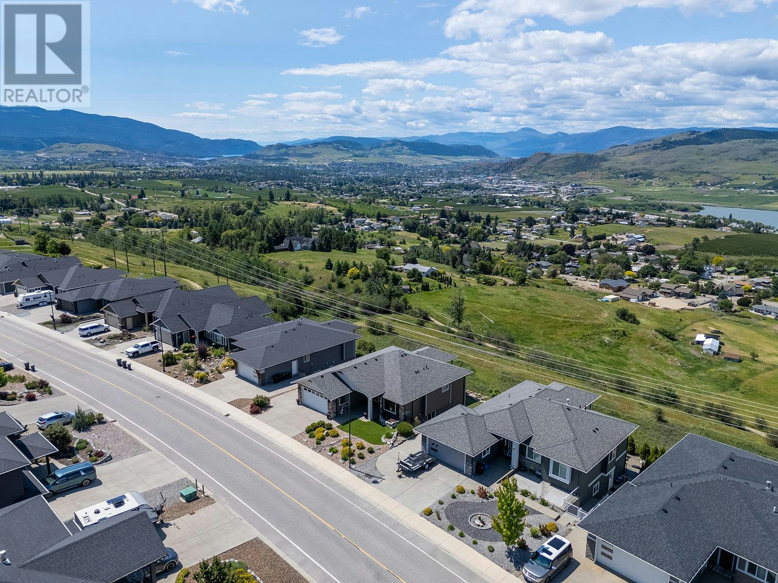 6658 Blackcomb Way, Vernon, BC, V1B 4E1 - 60