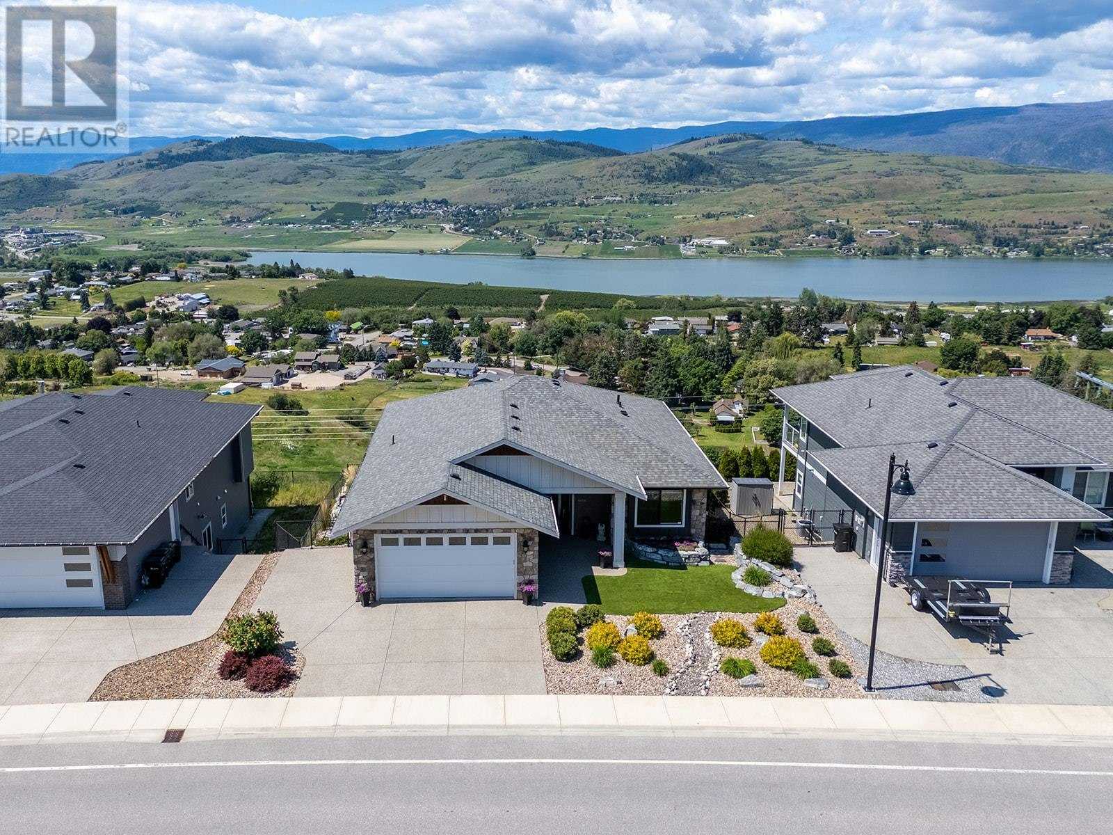 6658 Blackcomb Way, Vernon, BC, V1B 4E1