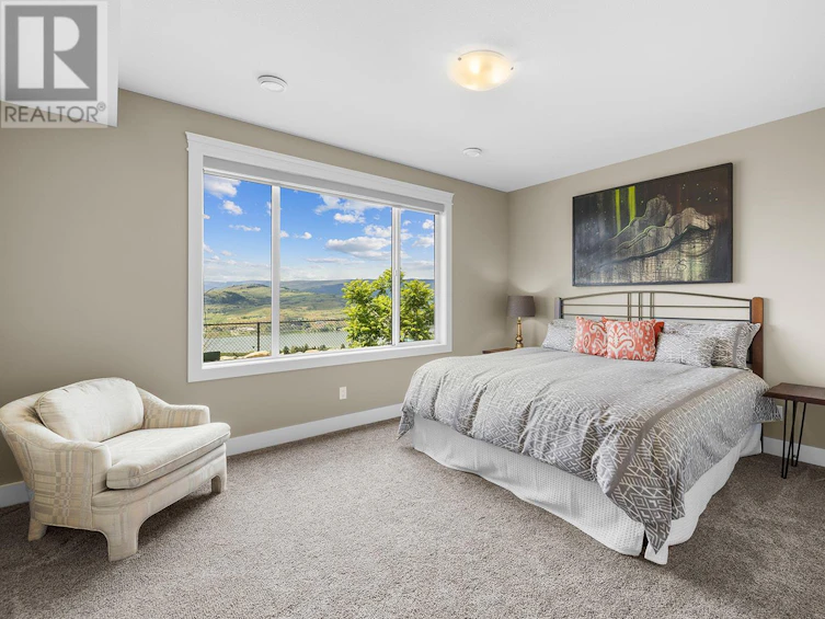 6658 Blackcomb Way, Vernon, BC, V1B 4E1 - 38
