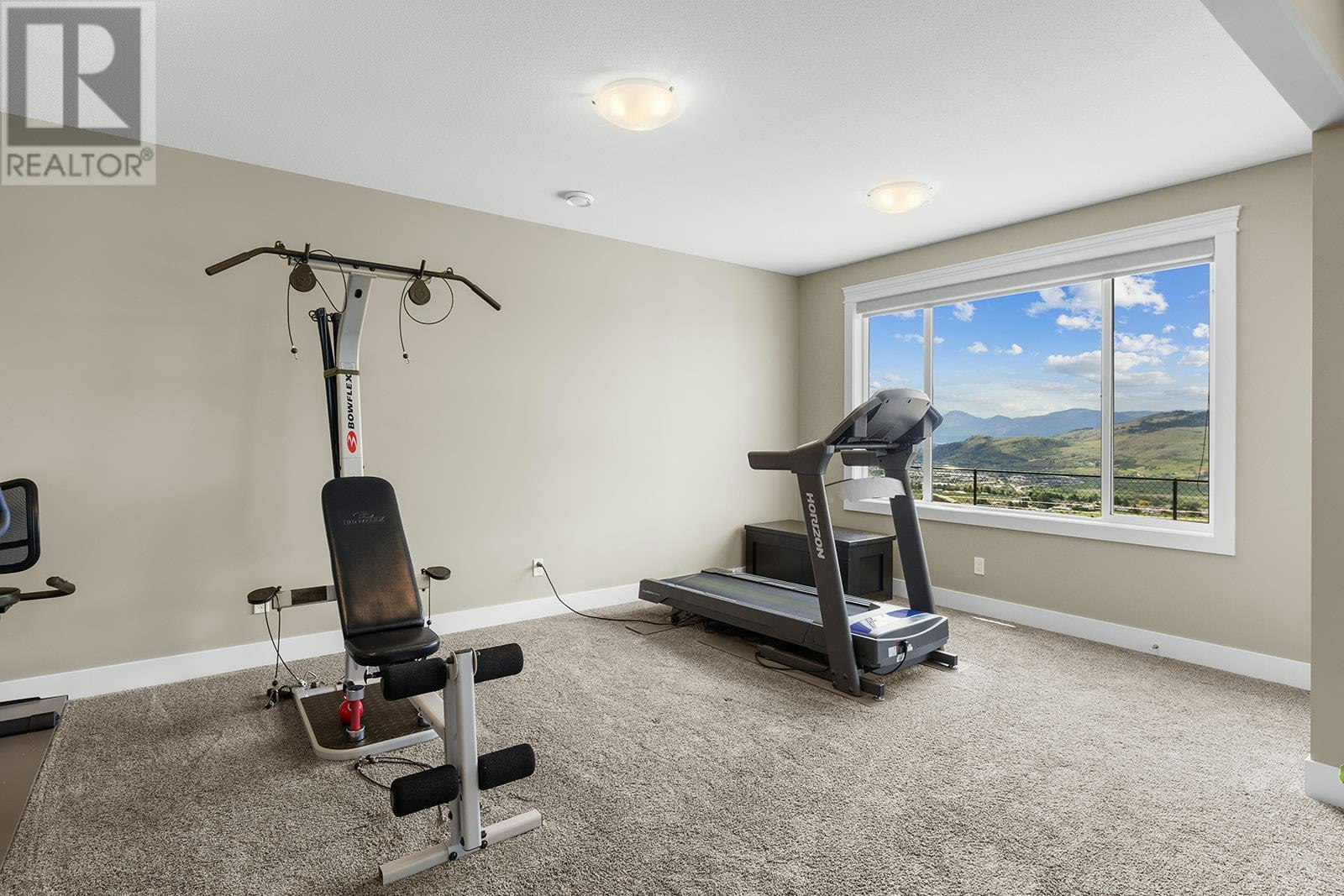 6658 Blackcomb Way, Vernon, BC, V1B 4E1 - 35