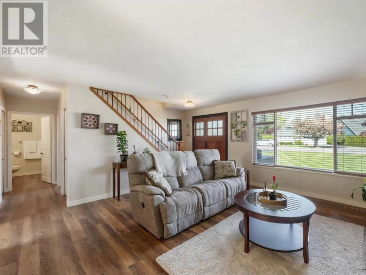 5438 Grove Avenue, Delta, BC, V4K 2A7 - 3