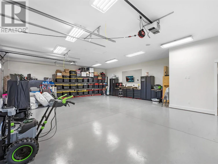 3010 Thacker Drive, West Kelowna, BC, V1Z 1X4 - 66