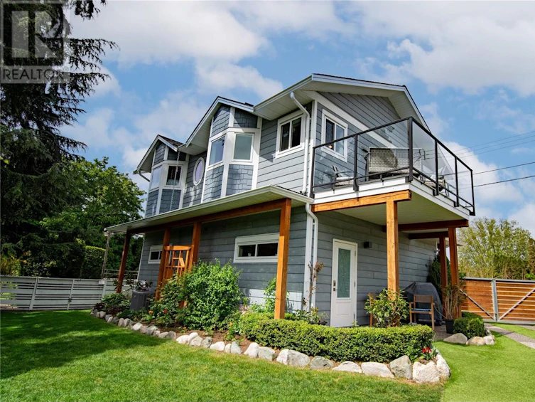 403 Windsor Avenue, Penticton, BC, V2A 2K5