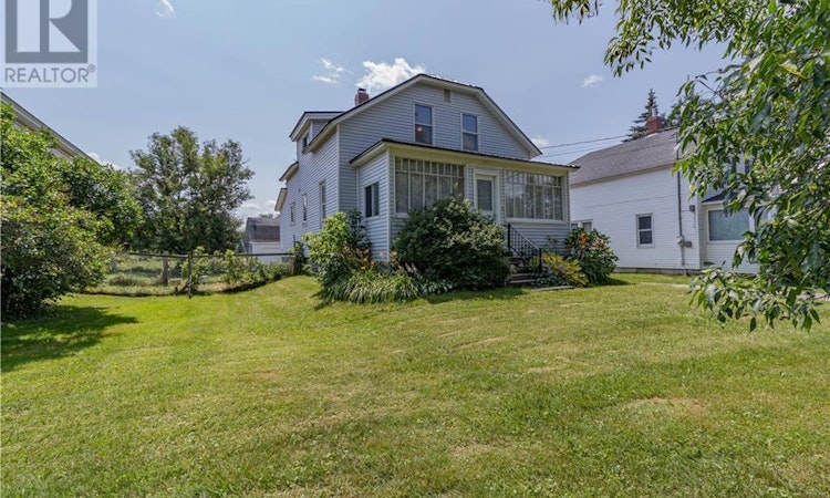 1105 Main Street