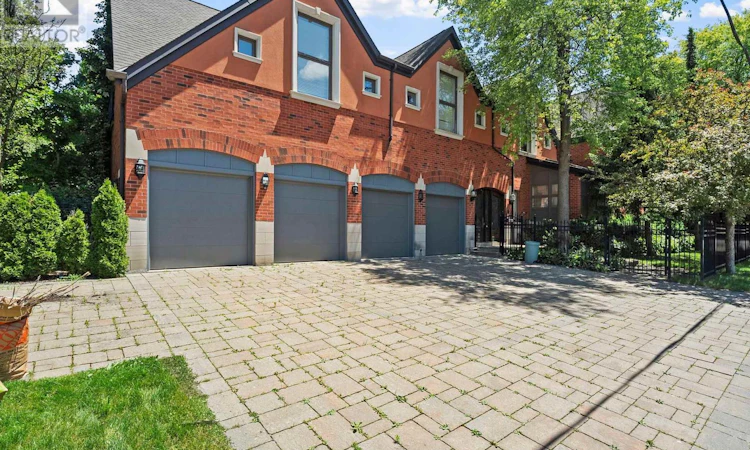 40 Old Colony Road