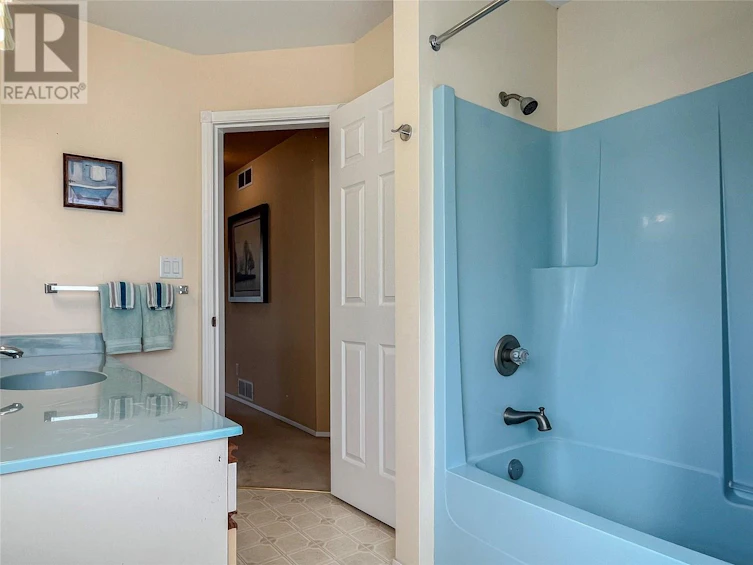 8 Bayview Crescent, Osoyoos, BC, V0H 1V6 - 50