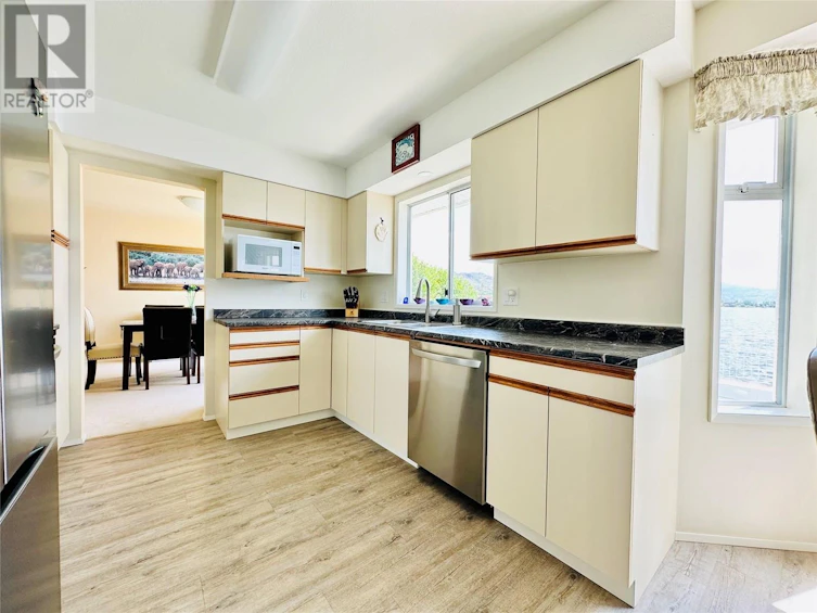 8 Bayview Crescent, Osoyoos, BC, V0H 1V6 - 35