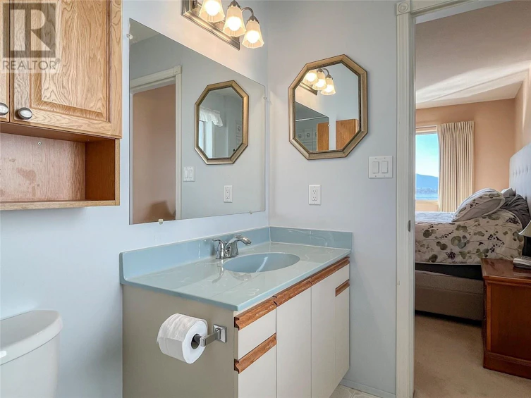 8 Bayview Crescent, Osoyoos, BC, V0H 1V6 - 55
