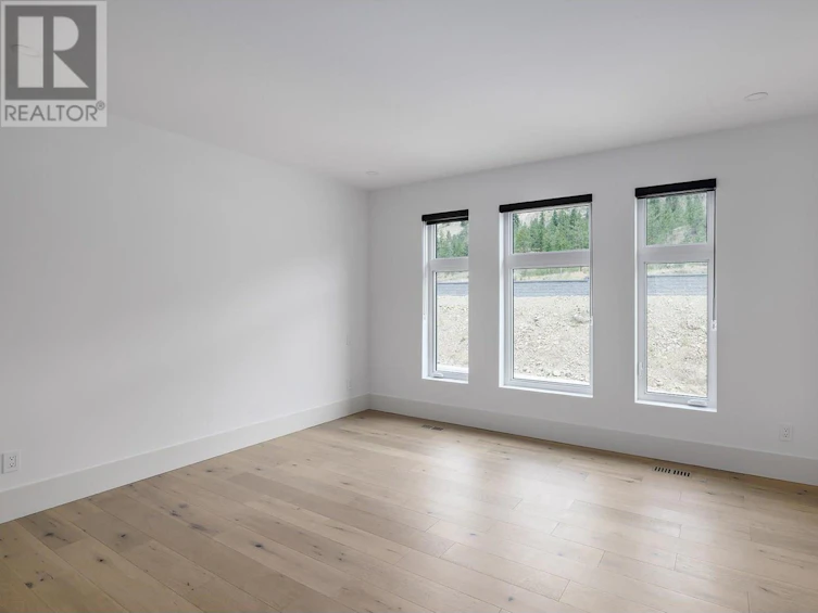 1392 Vineyard Drive, West Kelowna, BC, V4T 3H9 - 36