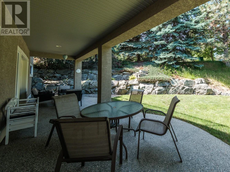4182 South Gallaghers Boulevard, Kelowna, BC, V1V 4X2 - 45