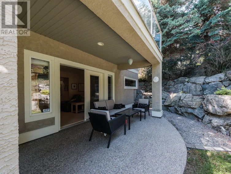 4182 South Gallaghers Boulevard, Kelowna, BC, V1V 4X2 - 46