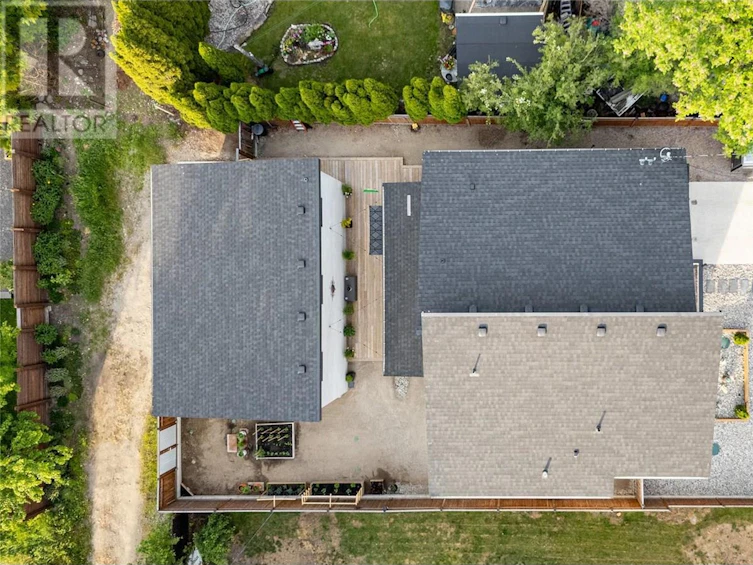 445 Ritchie Avenue, Naramata, BC, V0H 1N0 - 48