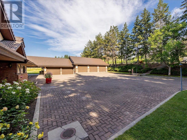 4855 Chute Lake Road, Kelowna, BC, V1W 4M3 - 13