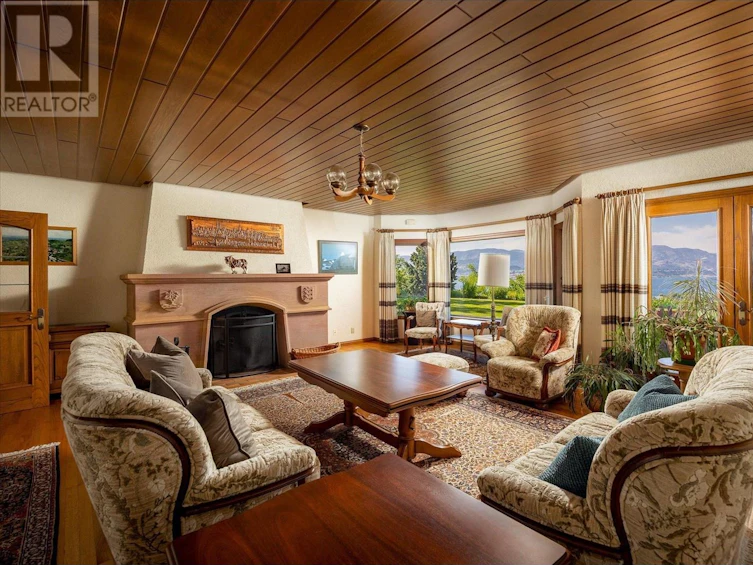 4855 Chute Lake Road, Kelowna, BC, V1W 4M3 - 6