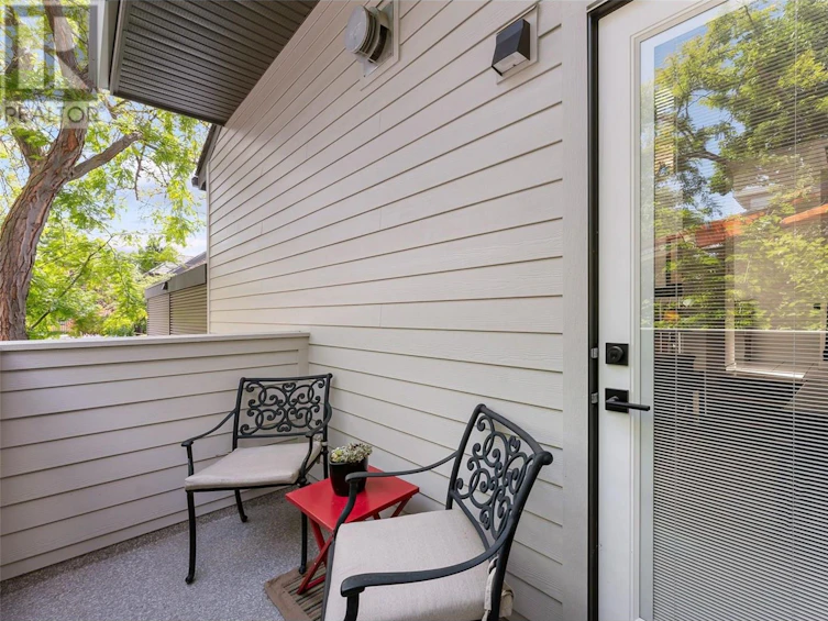 420 West Avenue, Kelowna, BC, V1Y 4Z2 - 12